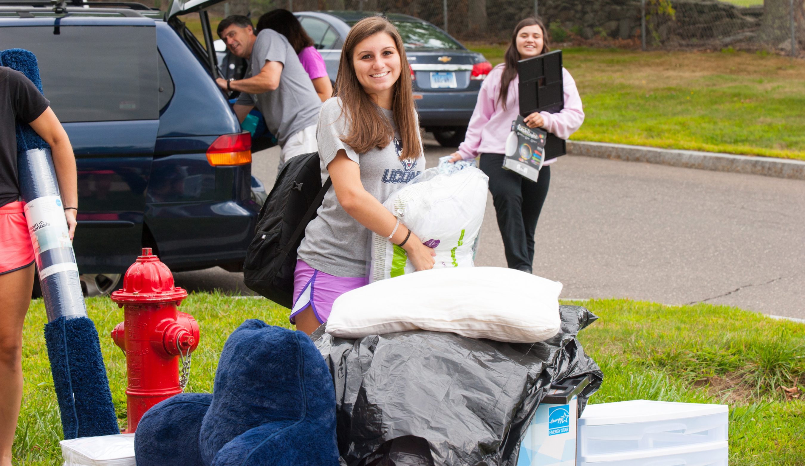 move140822b187-web UConn move in weekend