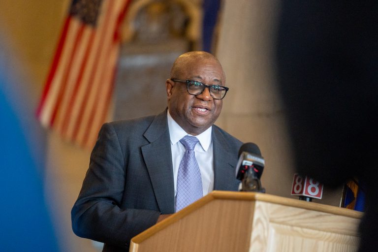 Dr. Jeffrey Hines